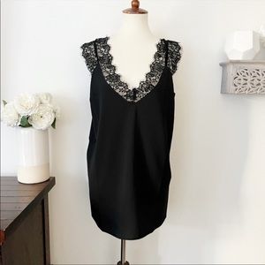 Umgee lace trimmed camisole tank top black size small new with tags